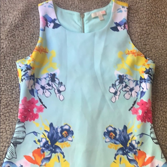 Colorful dress - Picture 1 of 3